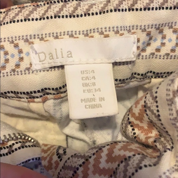 Tribal Print Shorts - Picture 4 of 4